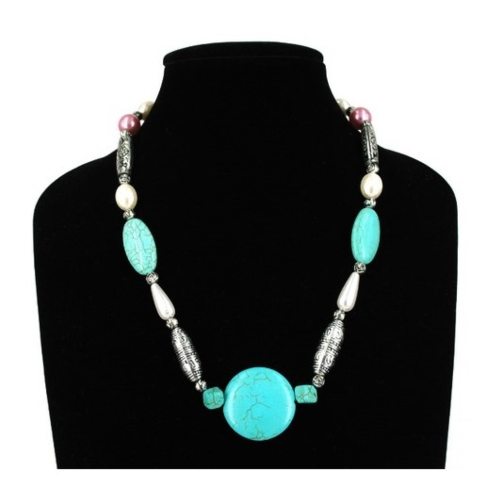 Turquoise Crescent Moon Bead Necklace